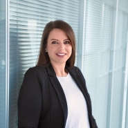 Portraitbild Mitarbeiterin Sabrina Wintergerst